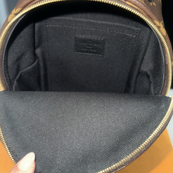 Authentic LV Palm Springs Mini - Picture 5 of 13